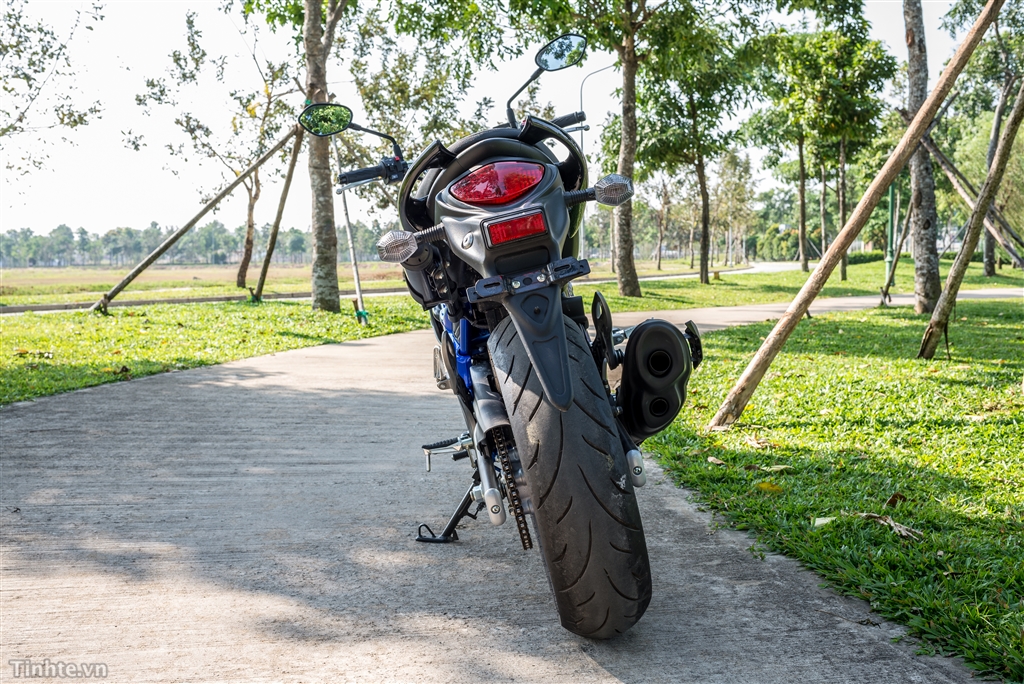 Suzuki Gladius 650